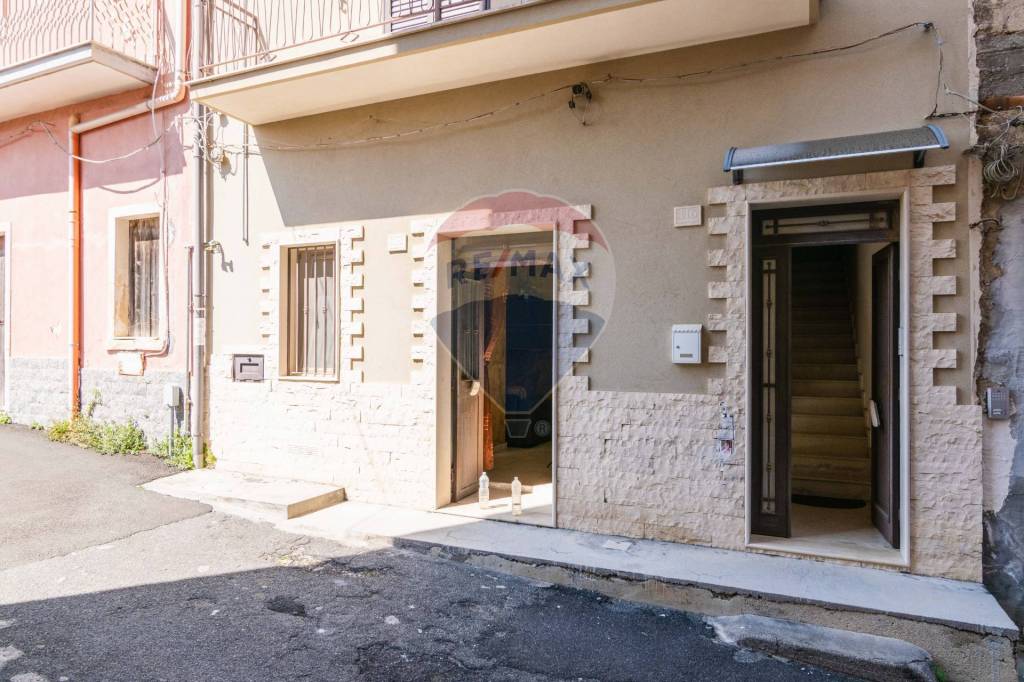 casa indipendente in vendita a Lentini