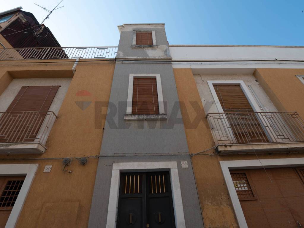 casa indipendente in vendita a Lentini