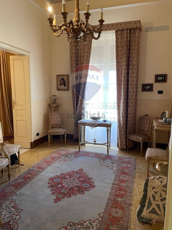 casa indipendente in vendita a Lentini