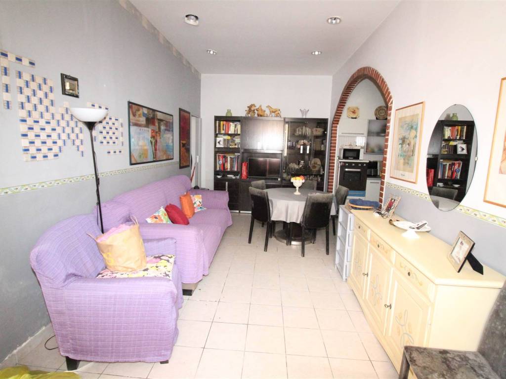 casa indipendente in vendita a Lentini