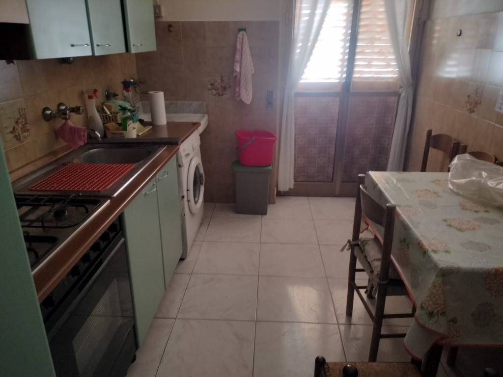 intera palazzina in vendita a Lentini