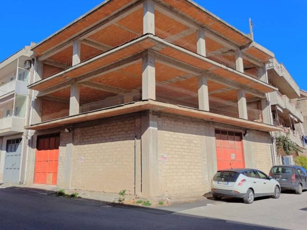 casa indipendente in vendita a Lentini