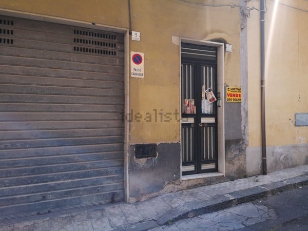 casa indipendente in vendita a Lentini