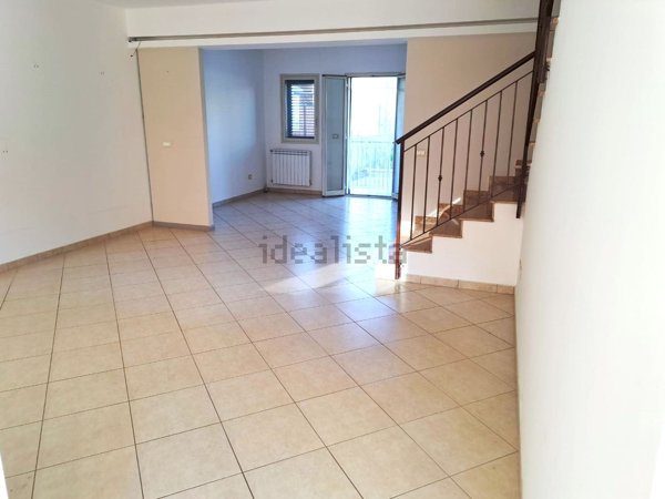 casa indipendente in vendita a Lentini