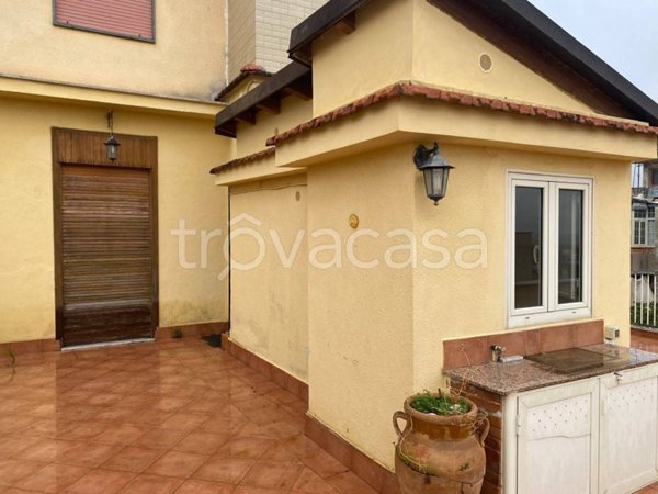 casa indipendente in vendita a Lentini