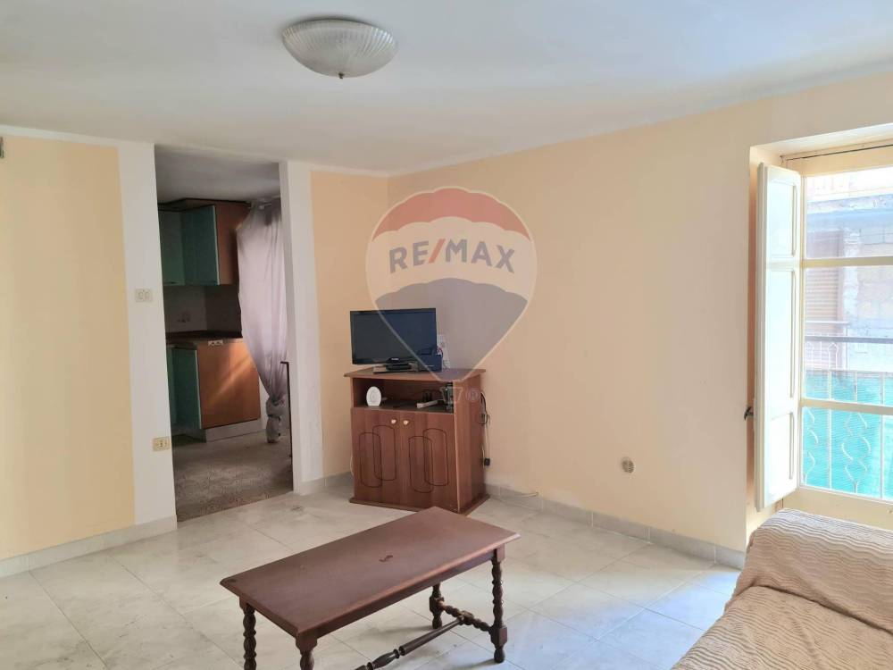 casa indipendente in vendita a Lentini