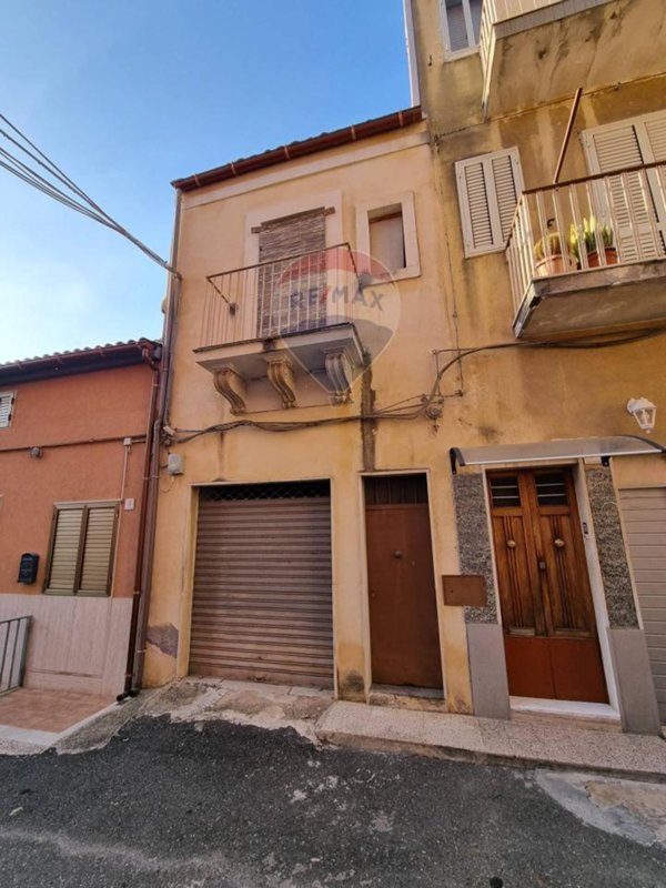 casa semindipendente in vendita a Lentini