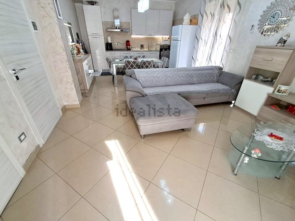 casa indipendente in vendita a Lentini