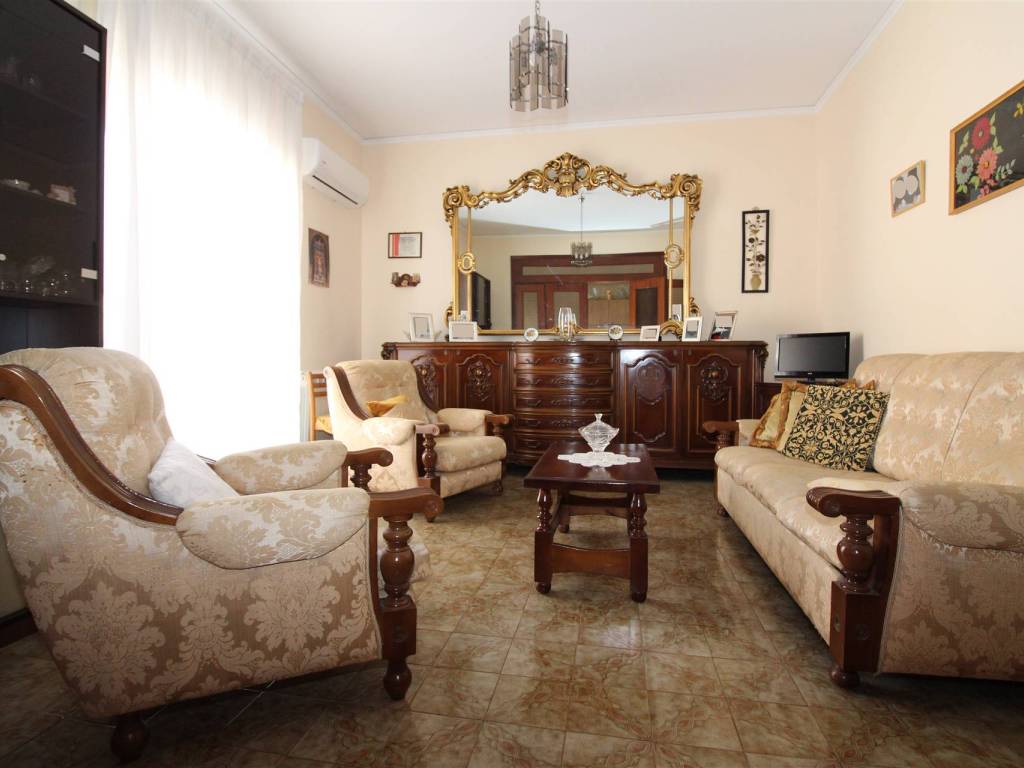 appartamento in vendita a Lentini