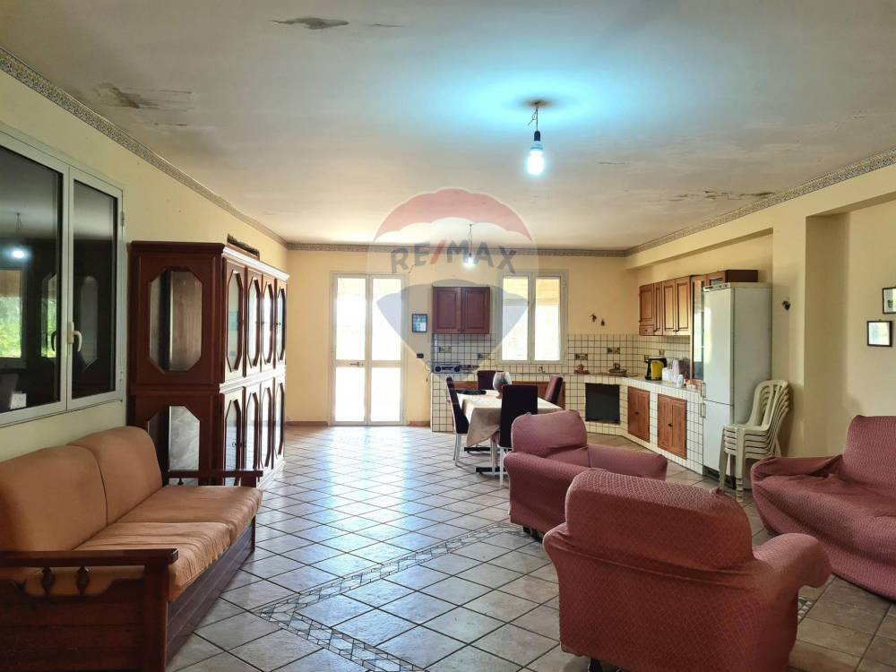 casa indipendente in vendita a Lentini
