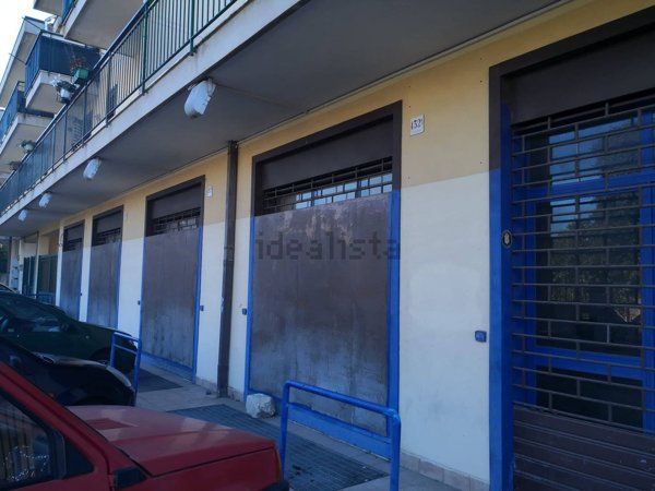 locale commerciale in vendita a Lentini