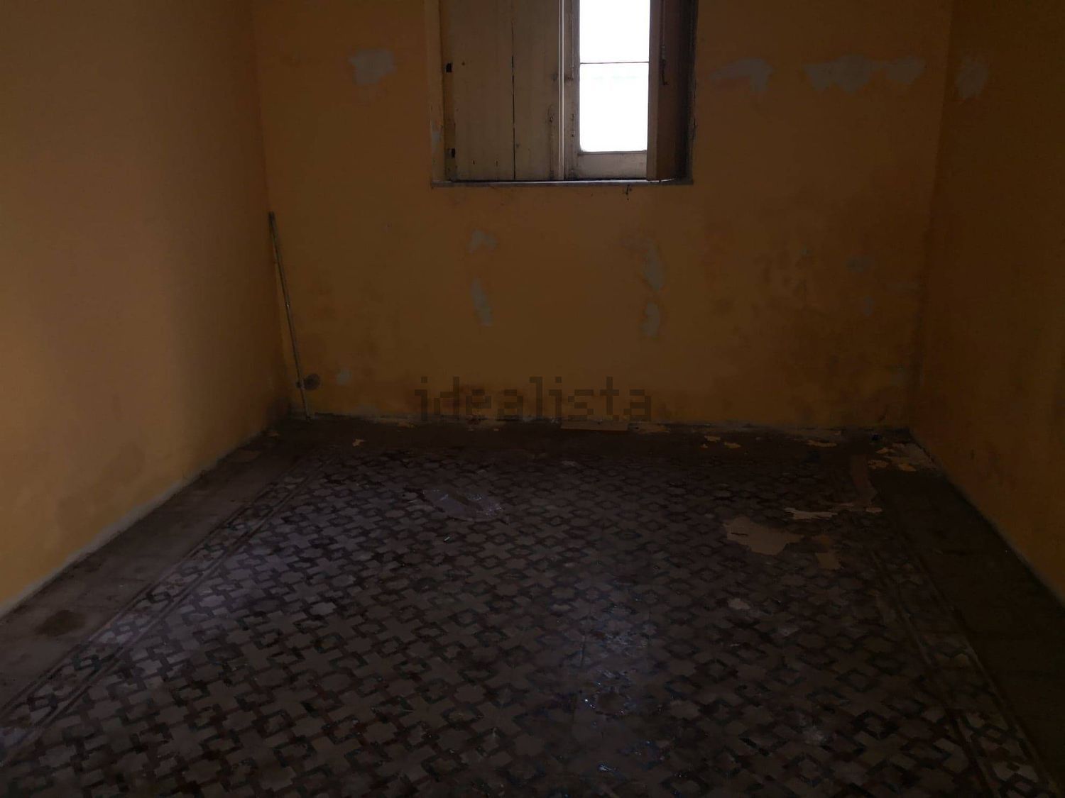 locale commerciale in vendita a Lentini