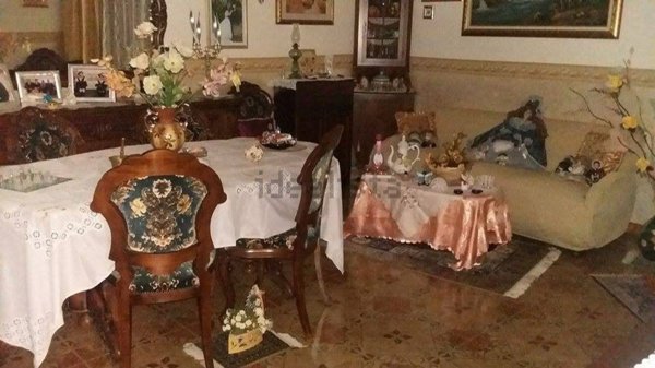 casa indipendente in vendita a Lentini