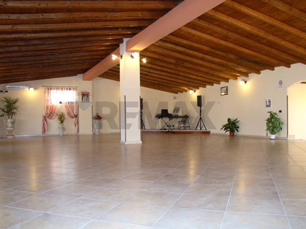 negozio in vendita a Lentini