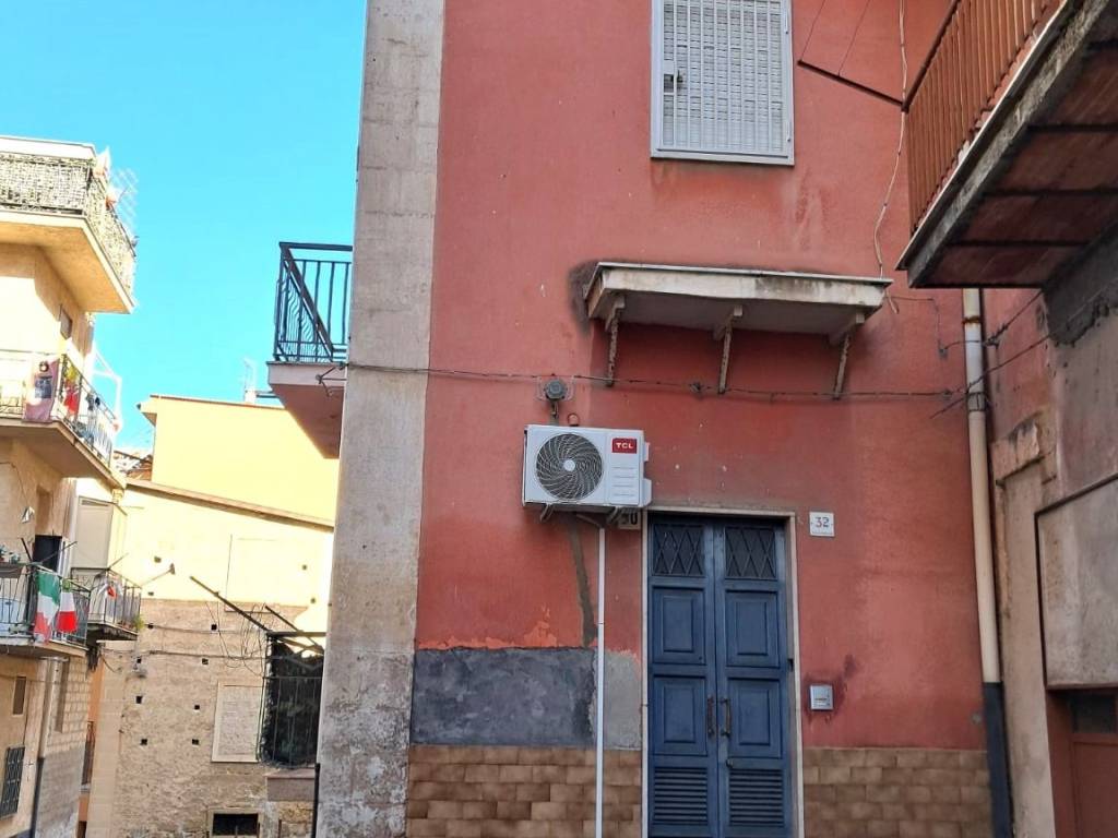 casa indipendente in vendita a Lentini