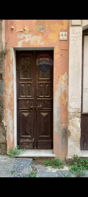 casa indipendente in vendita a Lentini
