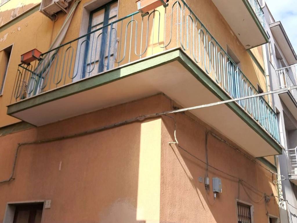 casa indipendente in vendita a Lentini