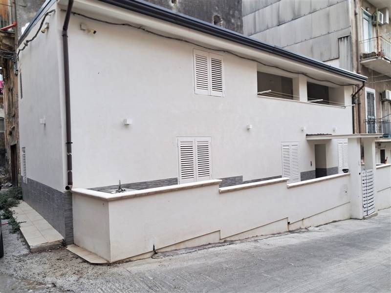 casa indipendente in vendita a Lentini