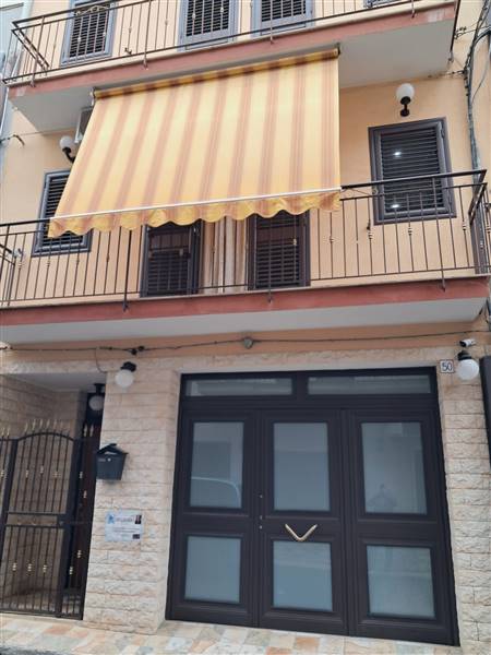 casa indipendente in vendita a Lentini