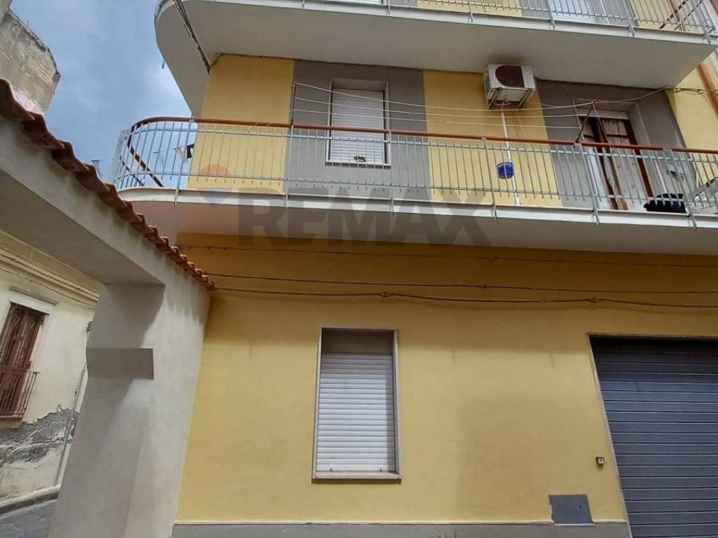 casa indipendente in vendita a Lentini