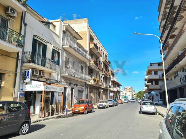 casa indipendente in vendita a Lentini