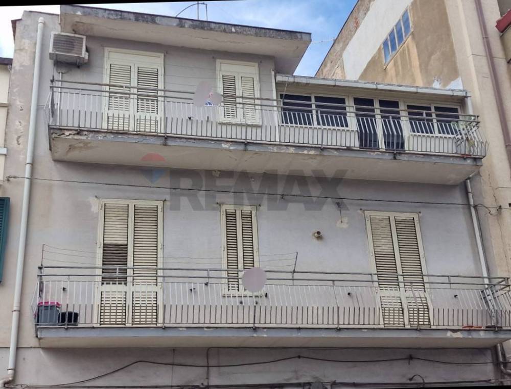 casa indipendente in vendita a Lentini