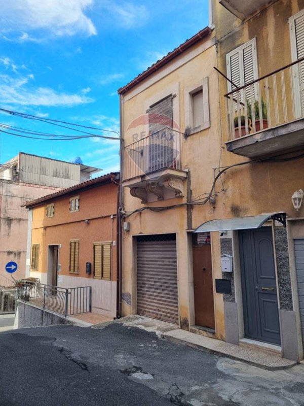 casa semindipendente in vendita a Lentini