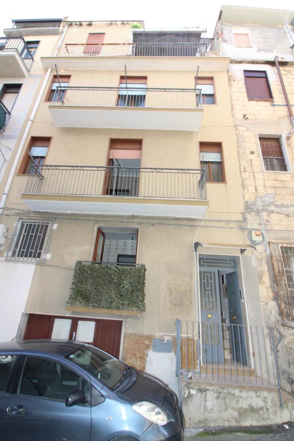 casa indipendente in vendita a Lentini