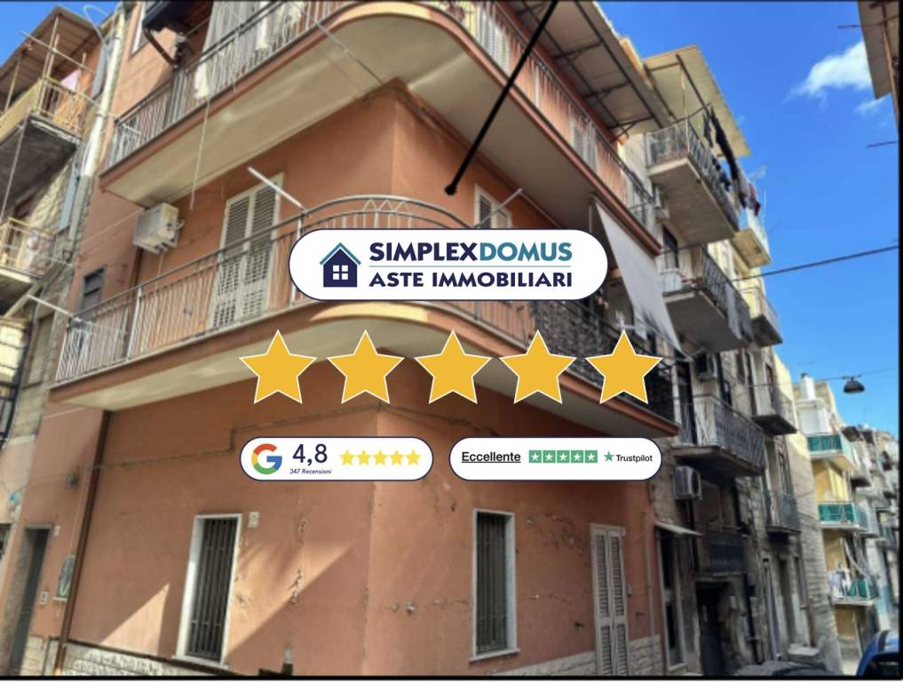 casa indipendente in vendita a Lentini