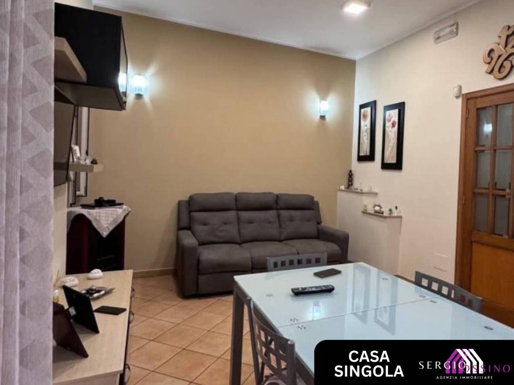 intera palazzina in vendita a Lentini