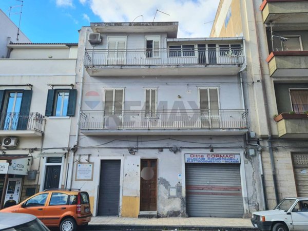 casa indipendente in vendita a Lentini