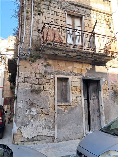 casa indipendente in vendita a Lentini
