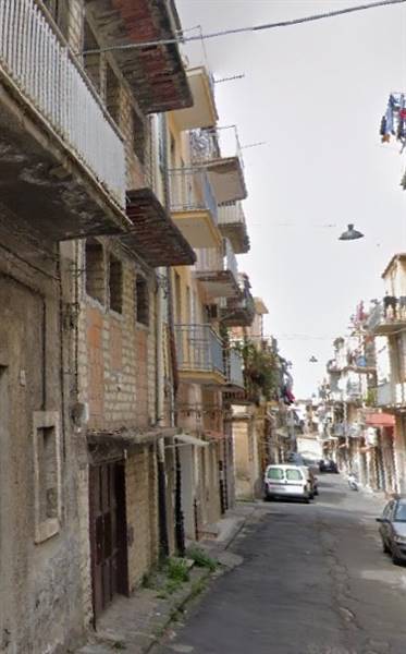 casa indipendente in vendita a Lentini