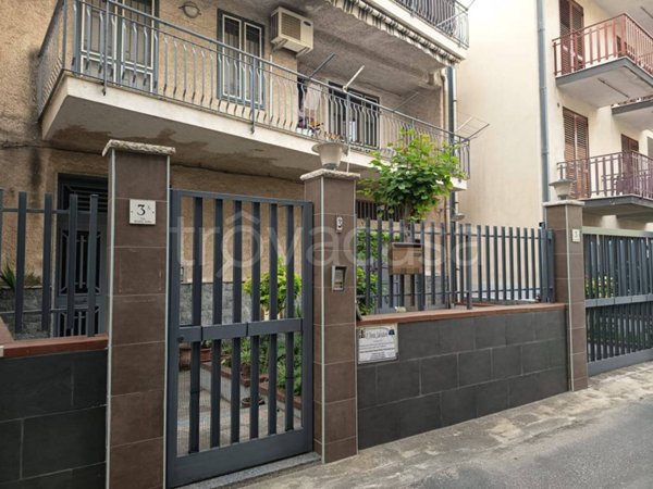 casa indipendente in vendita a Lentini