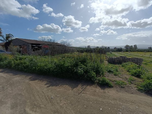 negozio in vendita a Lentini