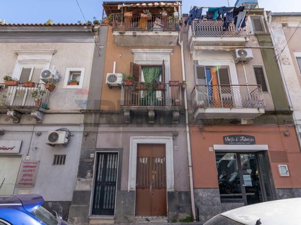 casa indipendente in vendita a Lentini