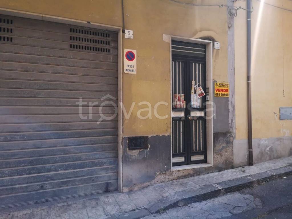 casa indipendente in vendita a Lentini