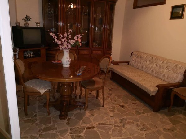 casa indipendente in vendita a Lentini