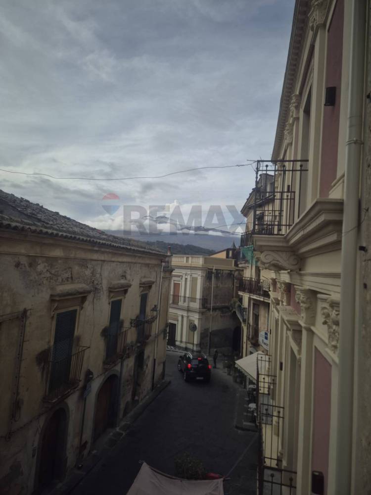 casa indipendente in vendita a Lentini