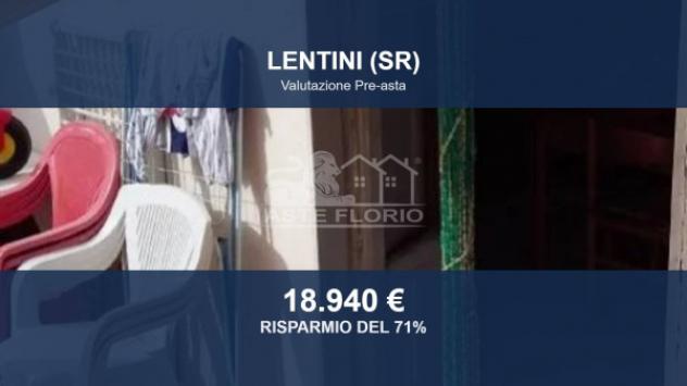 casa indipendente in vendita a Lentini