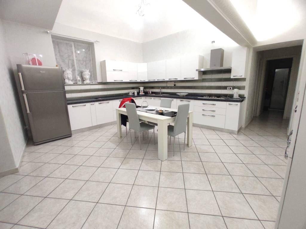 casa indipendente in vendita a Lentini