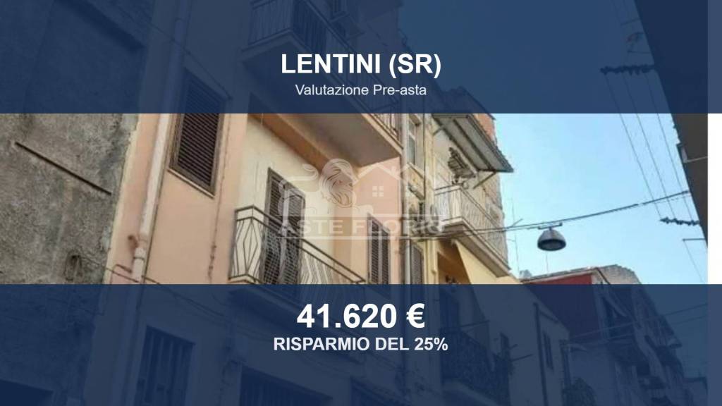 casa indipendente in vendita a Lentini