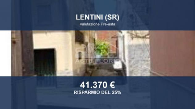 casa indipendente in vendita a Lentini