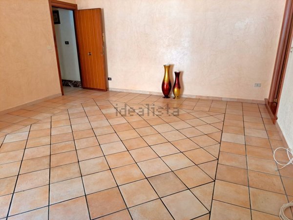 casa indipendente in vendita a Lentini