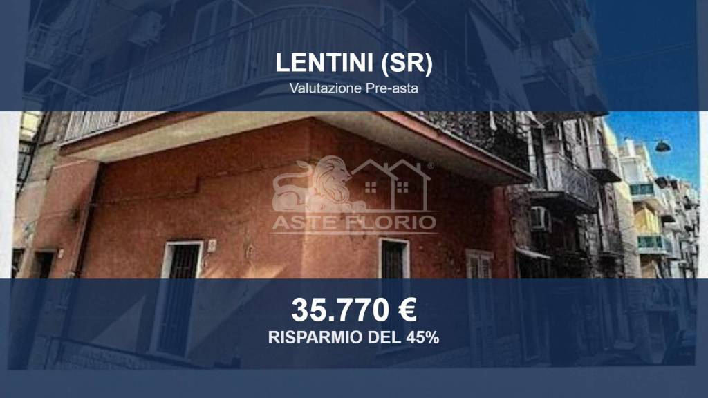 casa indipendente in vendita a Lentini