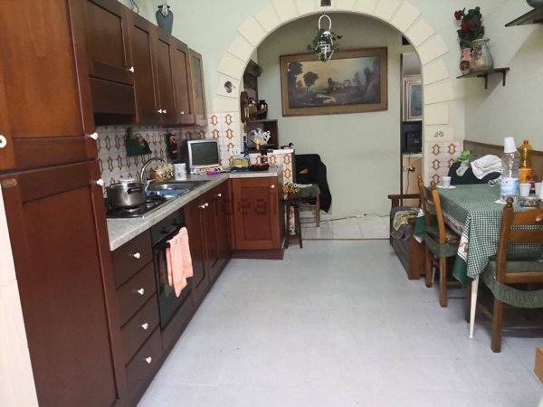 casa indipendente in vendita a Lentini