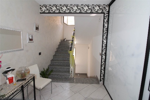 casa indipendente in vendita a Lentini