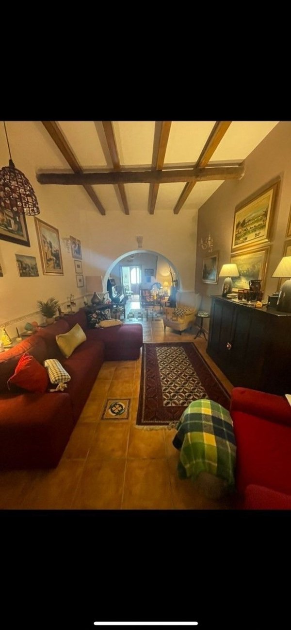 casa indipendente in vendita a Lentini