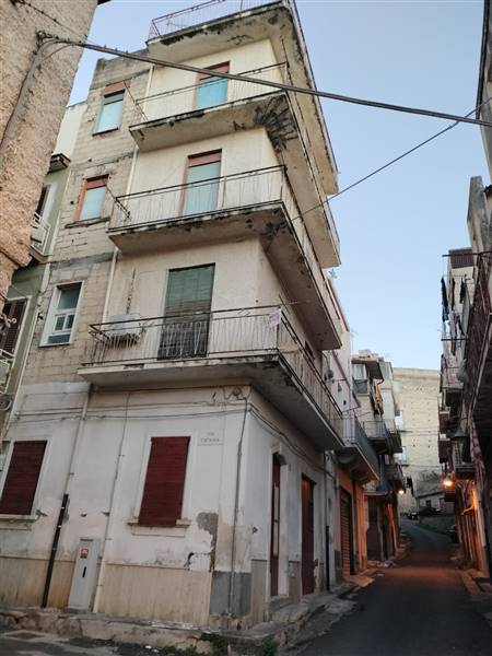 casa indipendente in vendita a Lentini