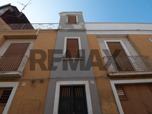 casa indipendente in vendita a Lentini